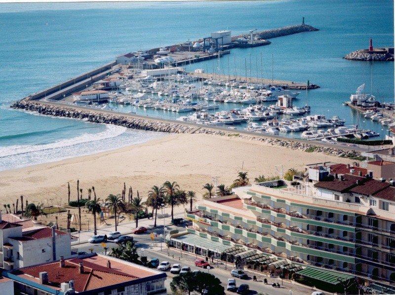Hotel Rovira Cambrils Zewnętrze zdjęcie