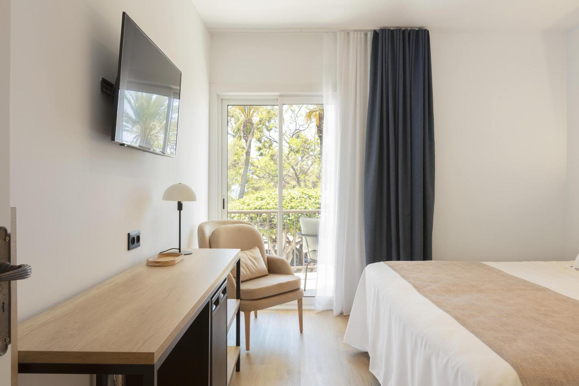 Hotel Rovira Cambrils Zewnętrze zdjęcie